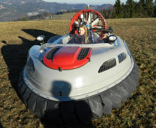 TwinSUPREME two engine personal hovercraft
